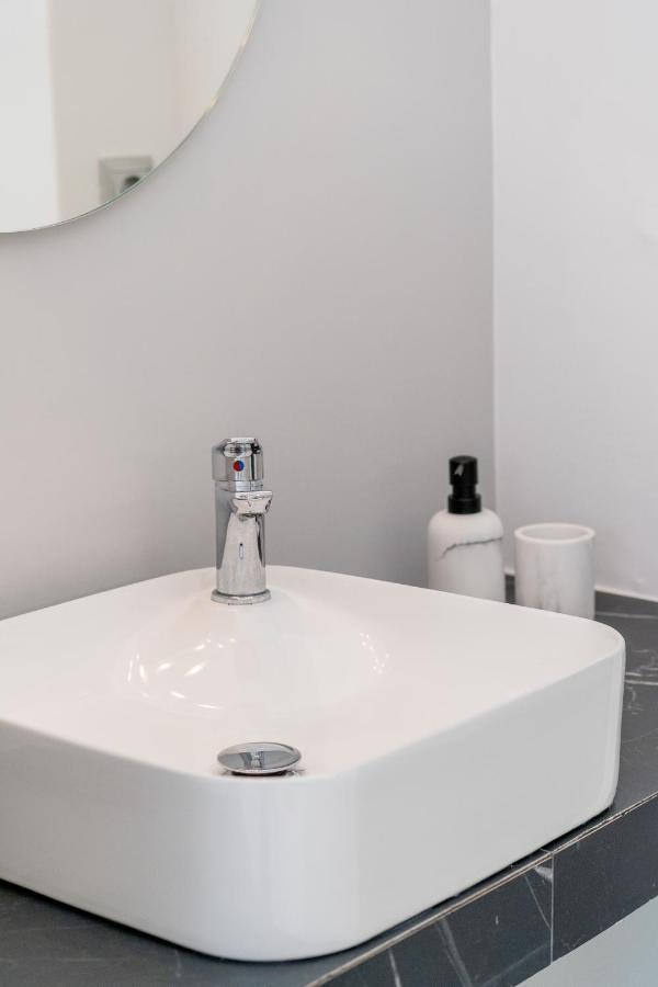 Olvar Suites Ateny Zewnętrze zdjęcie